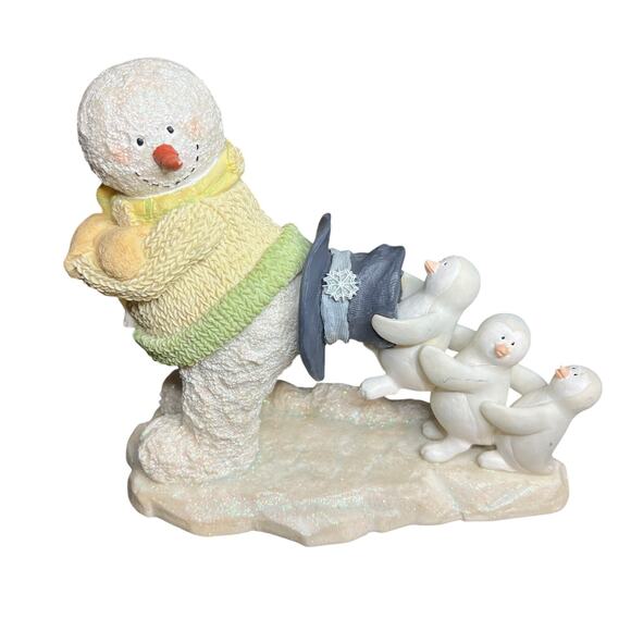 RUSS Ice Sculptures Slushing Through the Snow Snowman & Penguin Figurine - Picture 1 of 8
